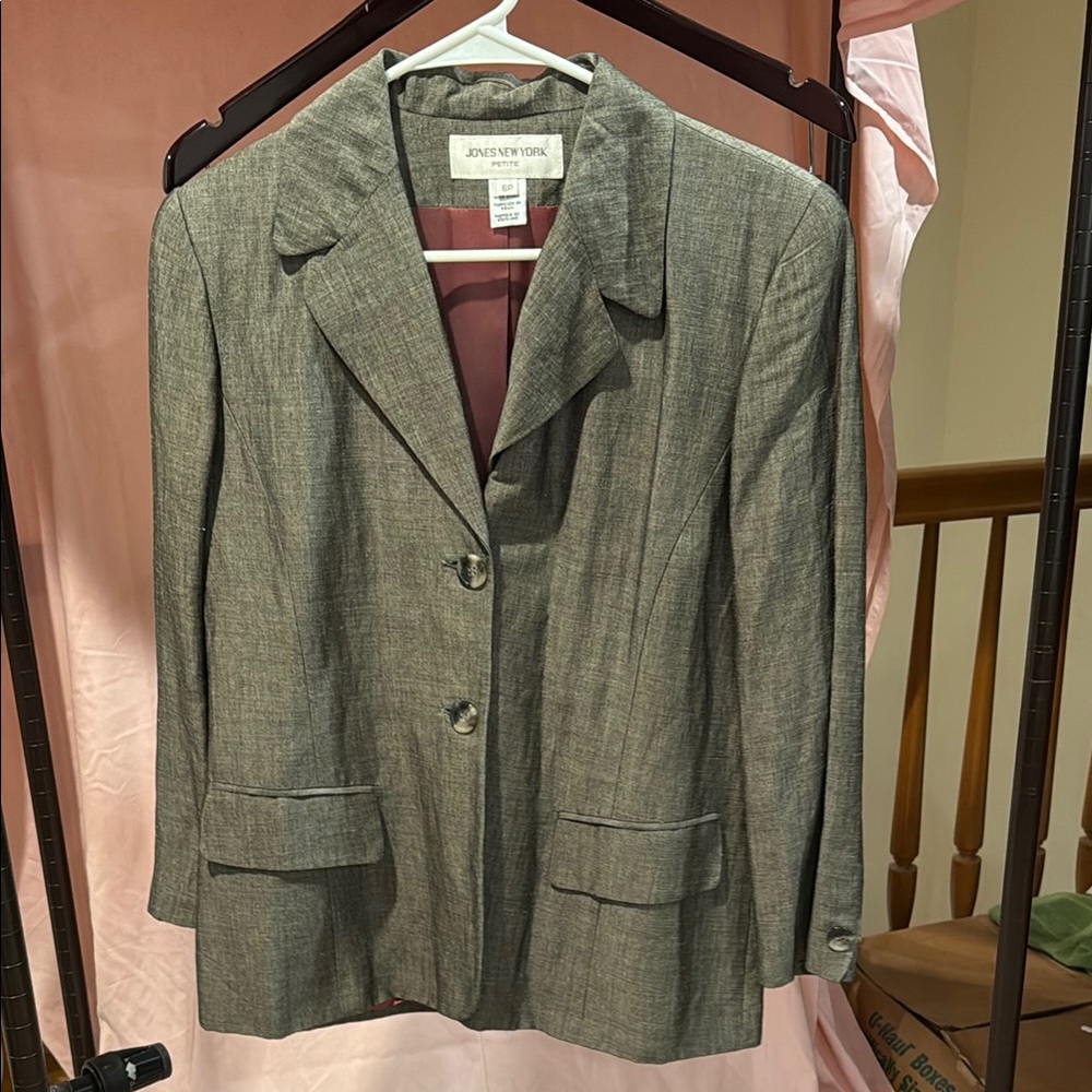 Jones New York Women's Silver Blazer by Jones New York Petite